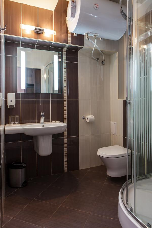 Family Hotel Kipra Εξωτερικό φωτογραφία