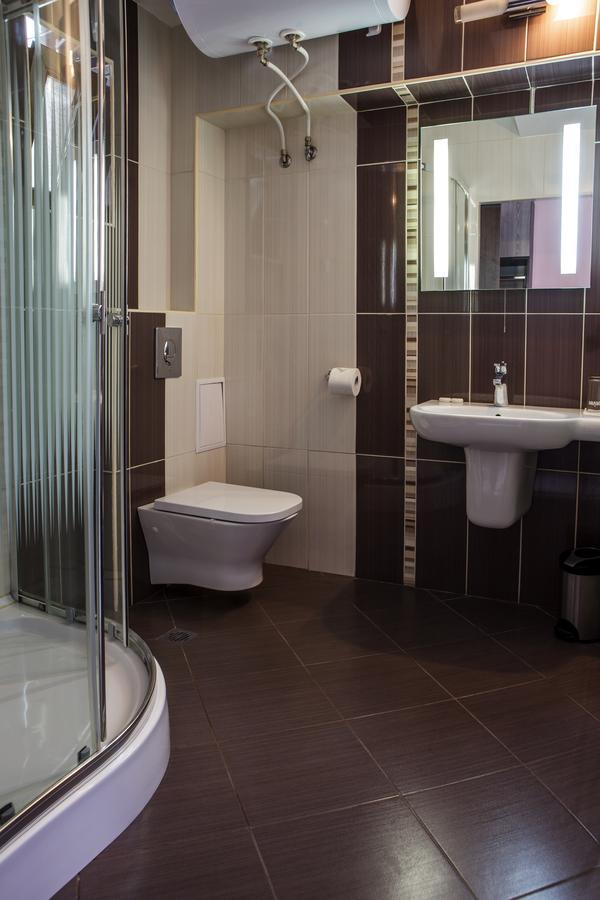Family Hotel Kipra Εξωτερικό φωτογραφία